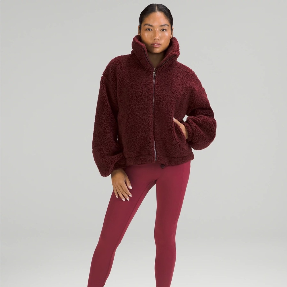 NWT Lululemon Cinchable Jacket Fleece Size 6 Sold Out